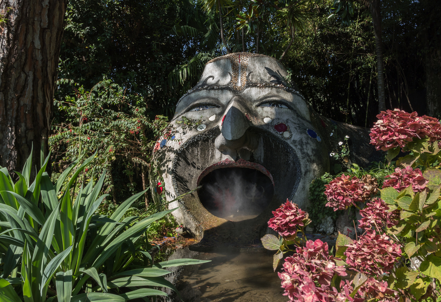 Eine faszinierende Pflanzenwelt erwartet Besucher im botanischen Garten in Gardone Riviera.
