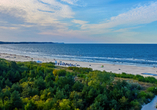 Der Strand von Swinemünde begeistert mit seinem weiten Blick über die Ostseeküste.