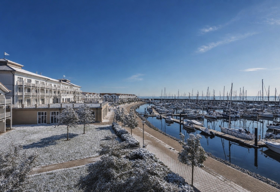 Ihr Hotel erwartet Sie direkt am Hafen.