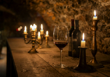 Im Gewölbe des Hotels wird es romantisch.