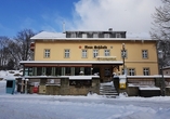 Der Landgasthof Neue Schänke präsentiert sich auch im Winter von seiner schönsten Seite.