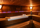 Entspannung pur verspricht die finnische Sauna.