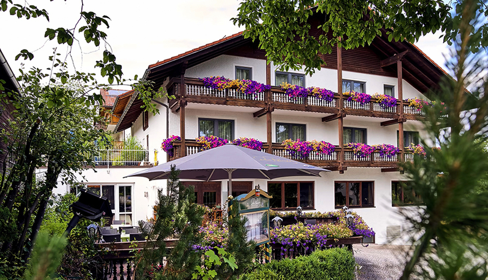 Herzlich willkommen im WAGNERS Hotel im Bayerischen Wald!