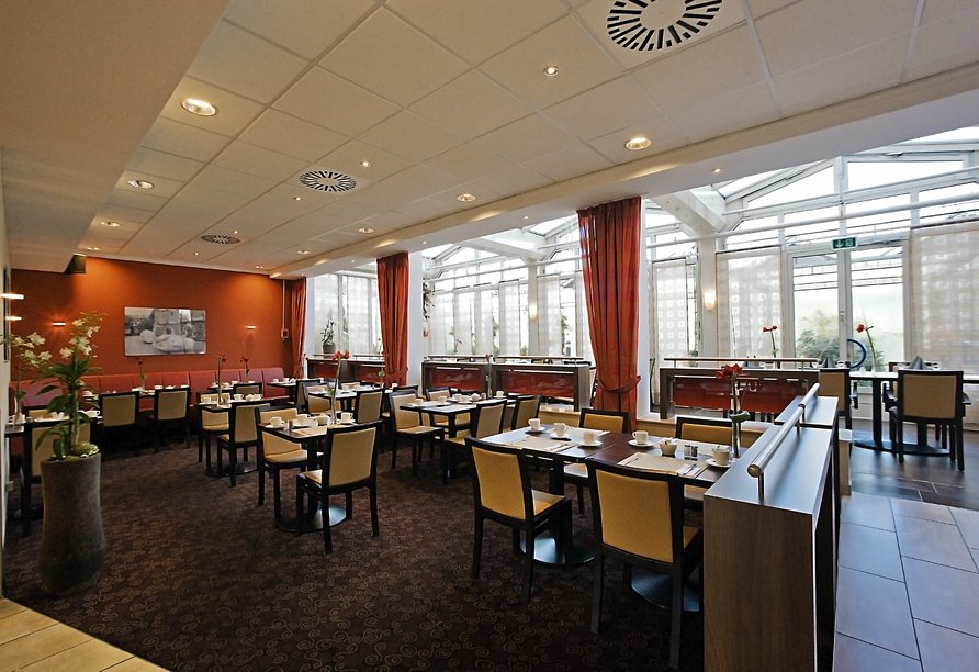 Das Restaurant verwöhnt Sie mit abwechslungsreichen kulinarischen Köstlichkeiten.