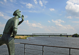 Der Lauenburger Rufer ist eines der unverwechselbaren Wahrzeichen der Stadt – das sollten Sie nicht verpassen.