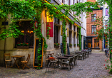 Die historische Altstadt von Antwerpen begeistert mit ihren prachtvollen Gebäuden und charmanten Gassen.