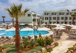 Die warme Sonne können Sie im oder am Außenpool Ihres Hotels genießen.