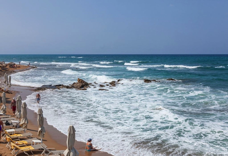 Die Nutzung der Liegen am Strand vor Ihrem Hotel ist für Sie kostenfrei.