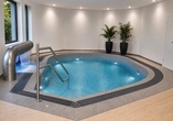 Entspannen Sie im Whirlpool des Hotels.