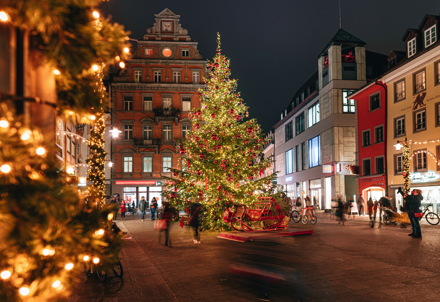 Zur Weihnachtszeit erstrahlt Konstanz in festlichem Glanz.