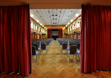 Der festliche Kursaal bietet den passenden Rahmen für besondere Veranstaltungen.