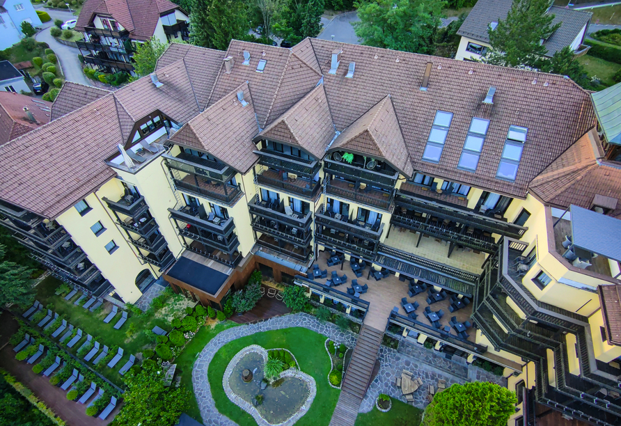 Blick auf das Parkhotel Luise in Bad Herrenalb