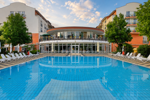 Ihr Hotel begrüßt Sie herzlich im schönen Bad Gögging.
