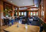 Lassen Sie sich im Restaurant mit heimischen Spezialitäten verwöhnen.