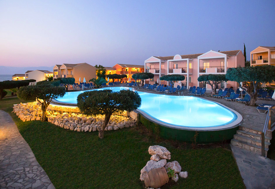Freuen Sie sich auf Ihren Aufenthalt im Mareblue Beach Resort auf Korfu.