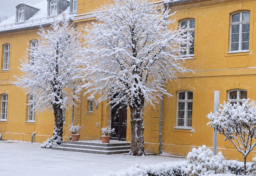 Der idyllische Innenhof verleiht dem Hotel einen ganz besonderen Charme.