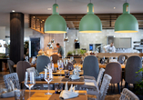 Das Restaurant verwöhnt Sie mit abwechslungsreichen kulinarischen Köstlichkeiten.