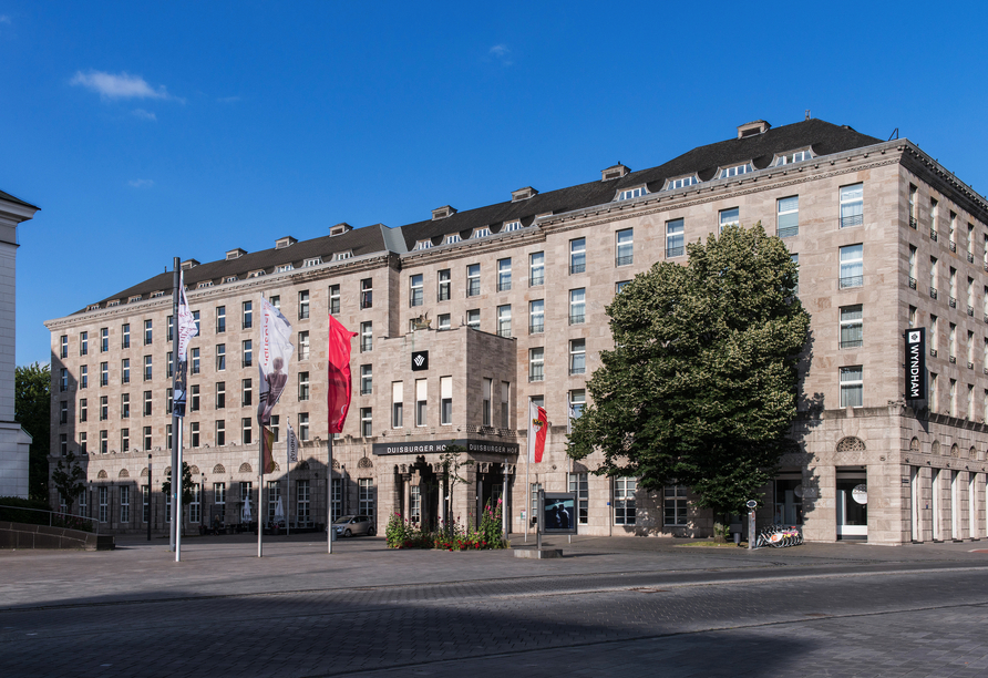 Herzlich willkommen im Hotel Wyndham Duisburger Hof.