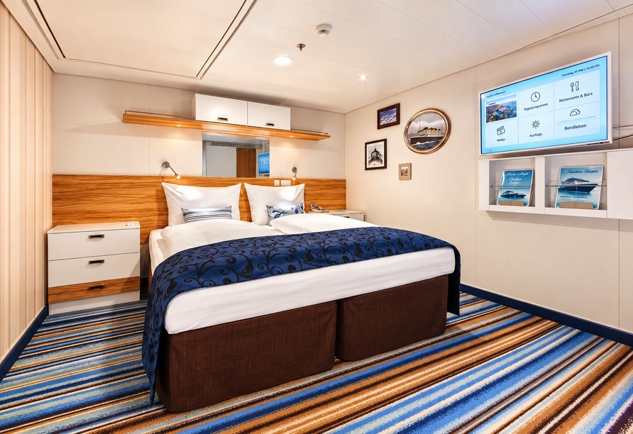 Beispiel einer Innenkabine an Bord der Mein Schiff 3 | KI bearbeitet