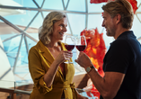 Genuss und gute Gesellschaft stehen an Bord der Mein Schiff 3 im Mittelpunkt. 