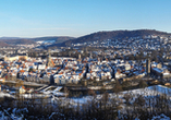 Hann. Münden verzaubert im Winter mit verschneiten Fachwerkhäusern und einer stimmungsvollen Altstadt.