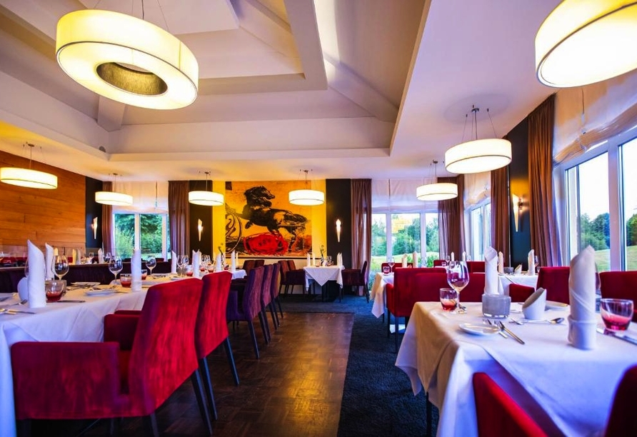 Im Restaurant erwarten Sie kulinarische Genüsse in stilvoller und gemütlicher Atmosphäre.