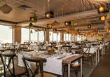 Freuen Sie sich auf genussvolle Stunden im Restaurant des Axis Ofir Beach Resort Hotel.