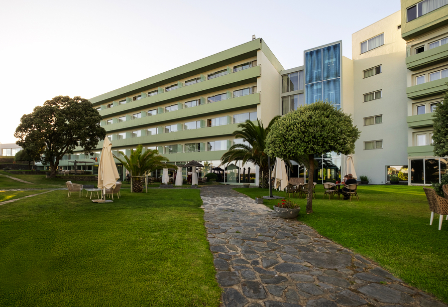Außenansicht des Axis Ofir Beach Resort Hotels