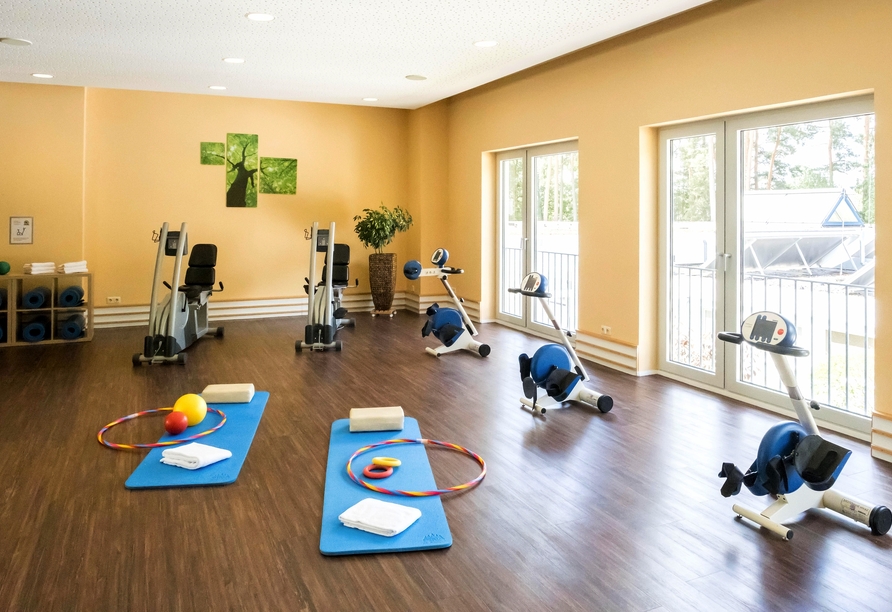Im Fitnessraum können Sie auch während Ihres Aufenthalts aktiv bleiben und etwas für Ihr persönliches Wohlbefinden tun.