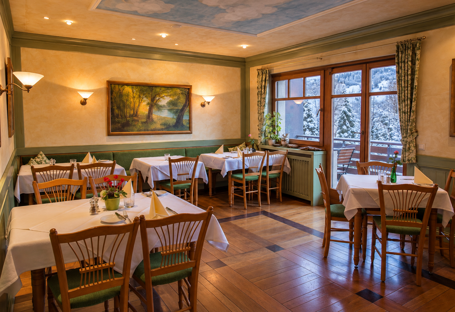Das Restaurant bietet den passenden Rahmen für genussvolle Stunden in gemütlicher Atmosphäre.