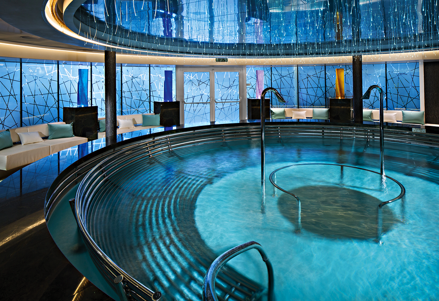 Entspannen Sie im großzügigen Spa an Bord der Koningsdam.