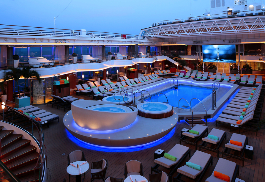 Pooldeck an Bord der Koningsdam