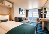 Beispiel einer Balkonkabine an Bord der Mein Schiff 2 | KI bearbeitet