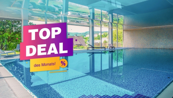 Das Hallenbad lädt Sie zu entspannten Stunden mit Blick ins Grüne ein.