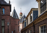 Entdecken Sie Assen mit seinen historischen Gebäuden und charmanten Gassen im Herzen von Drenthe.