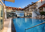 Der Außenpool des Ensana Hotels Fürstenhof