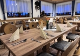 Im Restaurant werden Sie mit heimischer Kost, Produkten von regionalen Bauern und Wildspezialitäten aus eigener Jagd verwöhnt.