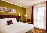 Beispiel eines Doppelzimmers Komfort im Leonardo Hotel & Residenz München