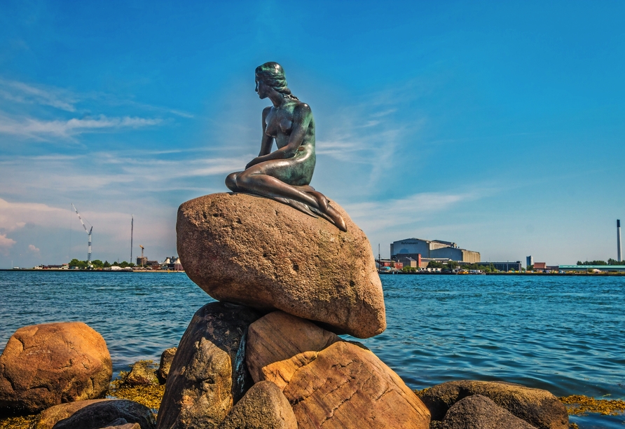 Die kleine Meerjungfrau in Kopenhagen hält bereits nach Ihnen Ausschau.