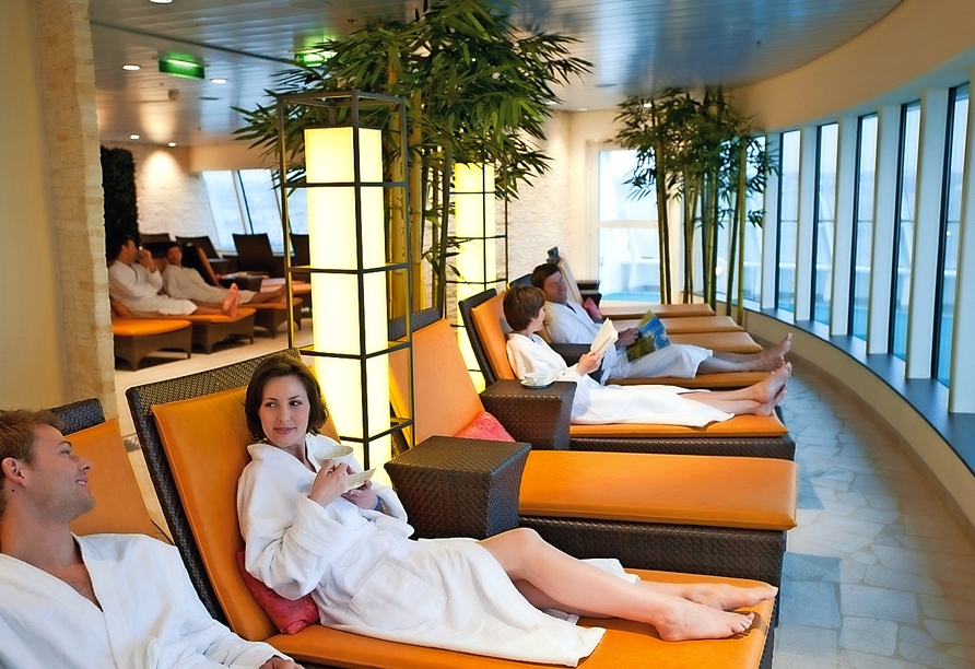 Entspannen Sie im Spa-Bereich des Schiffes.