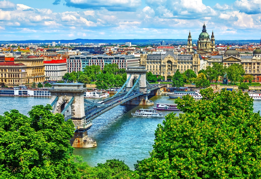 Entdecken Sie bei einem Ausflug die Kettenbrücke von Budapest