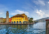 Auch ein Besuch des malerischen Riva del Garda lohnt sich!