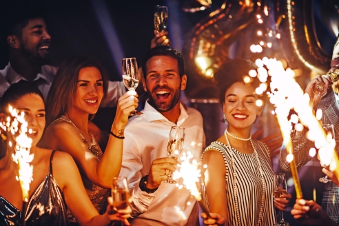 Freuen Sie sich auf einen sensationellen Silvesterabend.