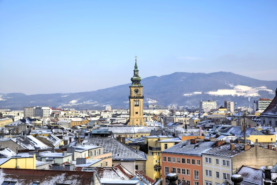 In Linz erwarten Sie hübsche historische Gebäude.