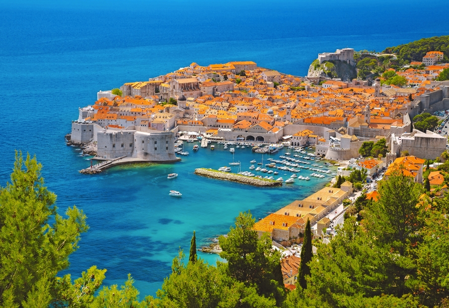 Ein weiterer Ausflug führt Sie in die Stadt Dubrovnik – die Perle der Adria.