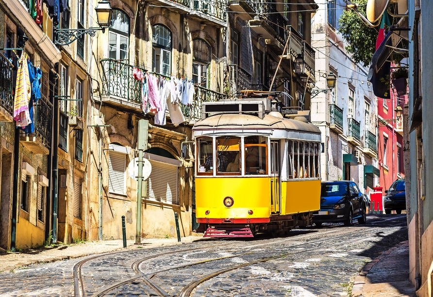 MS Amera, Straßenbahn Lissabon